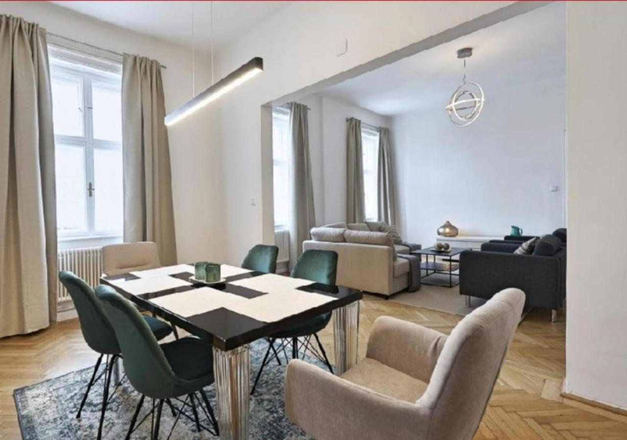 Luxurious, 2 Min To Casino And Roemertherme Apartment Baden Bagian luar foto